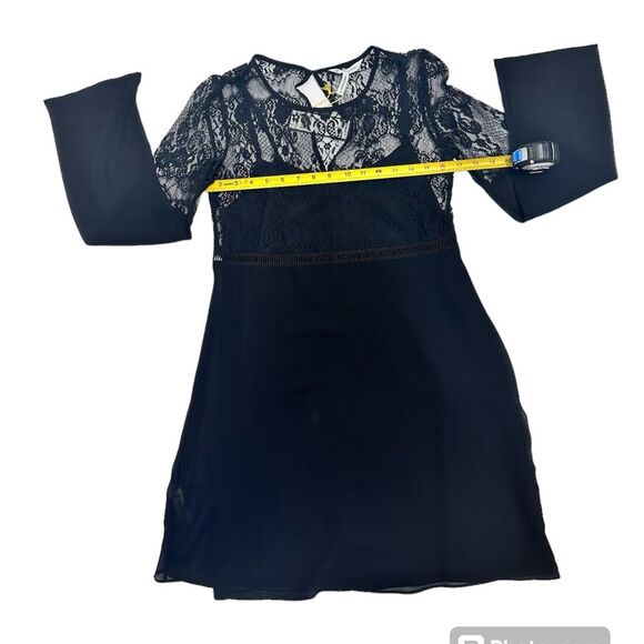 BCBGENERATION Long sleeves Lace Dress Size XSMALL - Picture 6 of 11